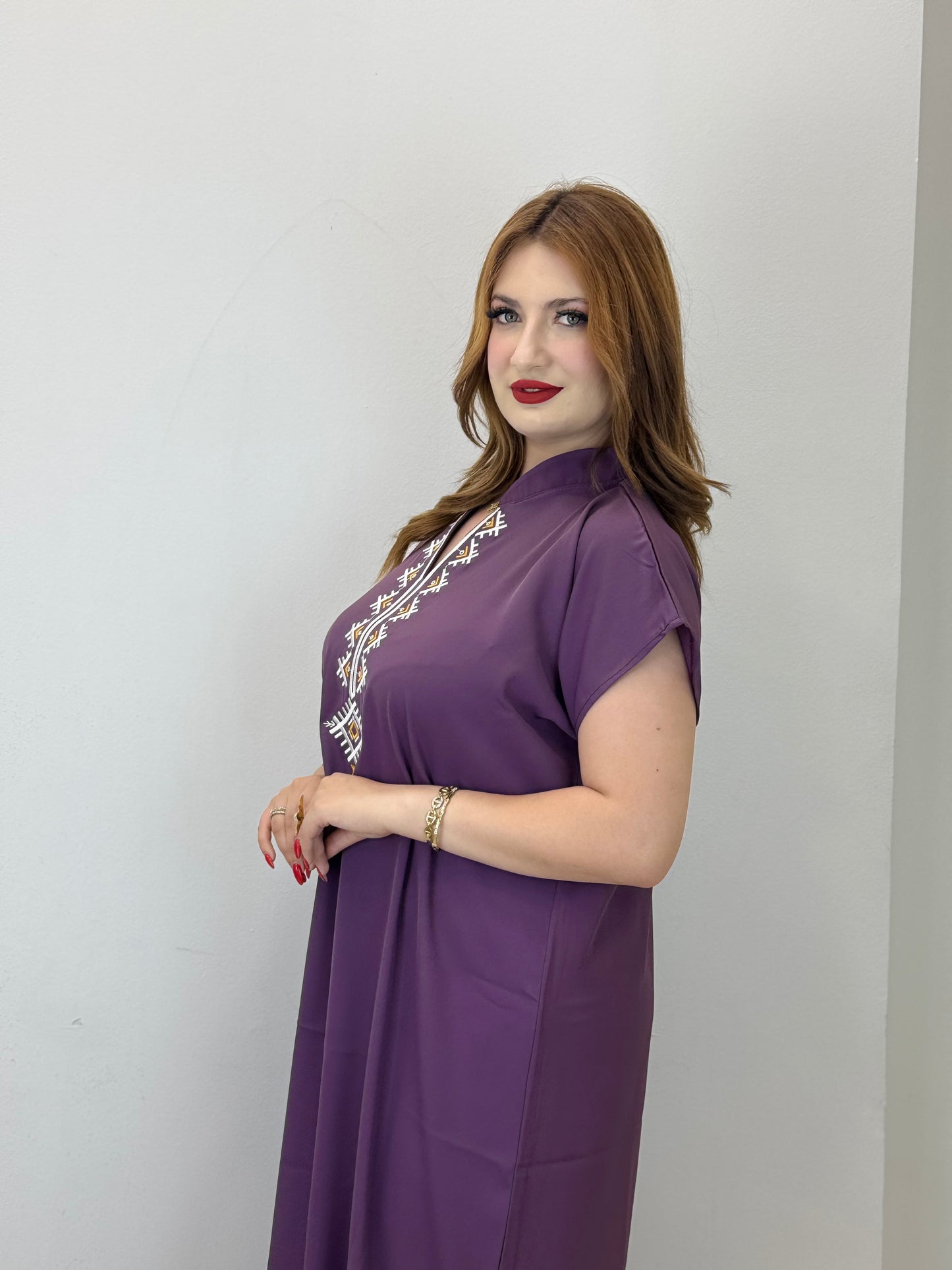 Robe Berbère Chic et Moderne en Violet