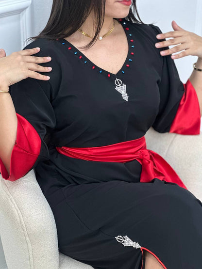 Robe berbère avec perles.